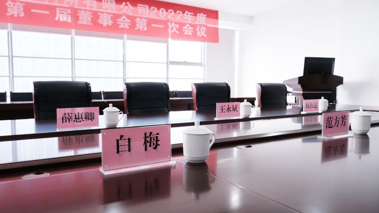 江苏买钢乐：用期货思维看看今天304在玩什么套路